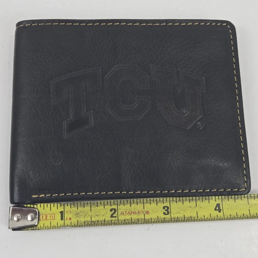 TCU Embossed Genuine Black Leather Men's Slim Bifold Wallet EXCELLENT COND